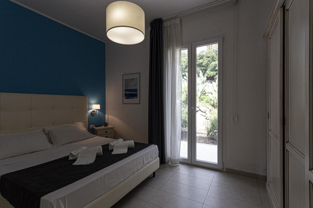 Small Luxury Apartments Pool And Sea View - Stella Del Mare Fontane Bianche Εξωτερικό φωτογραφία