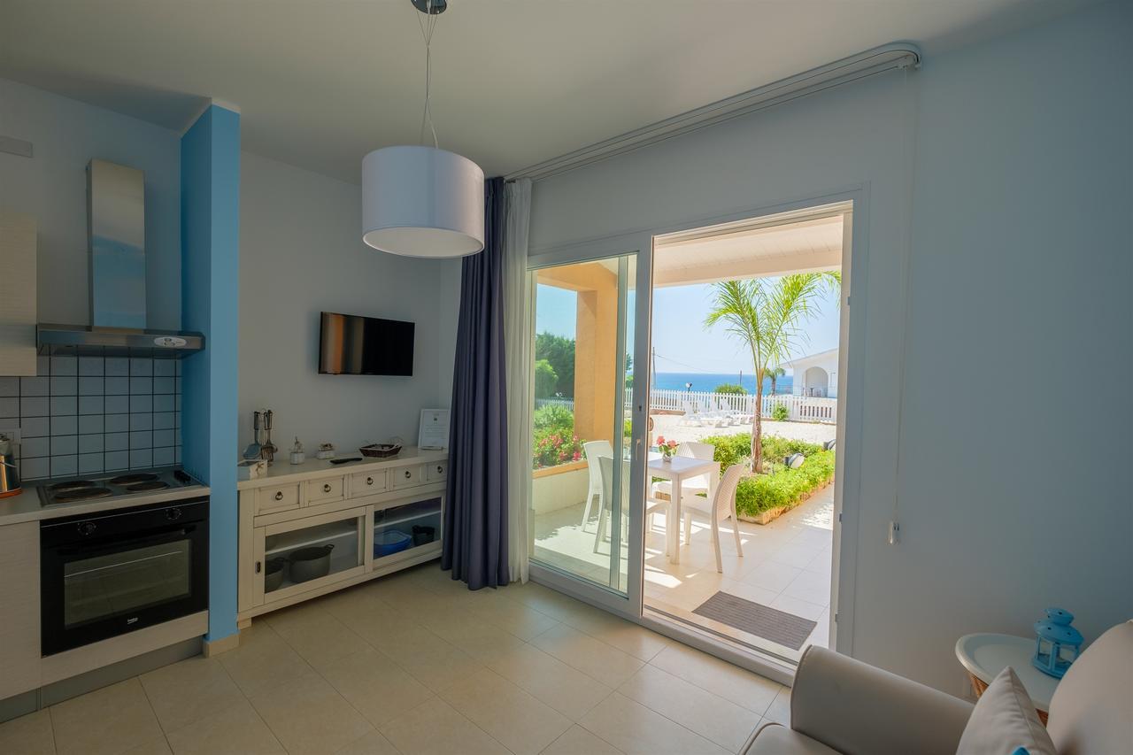 Small Luxury Apartments Pool And Sea View - Stella Del Mare Fontane Bianche Εξωτερικό φωτογραφία